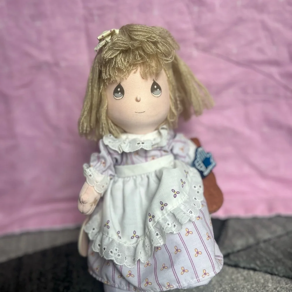 Precious Moments Lavender & White Apron Dress Doll w/ lullaby